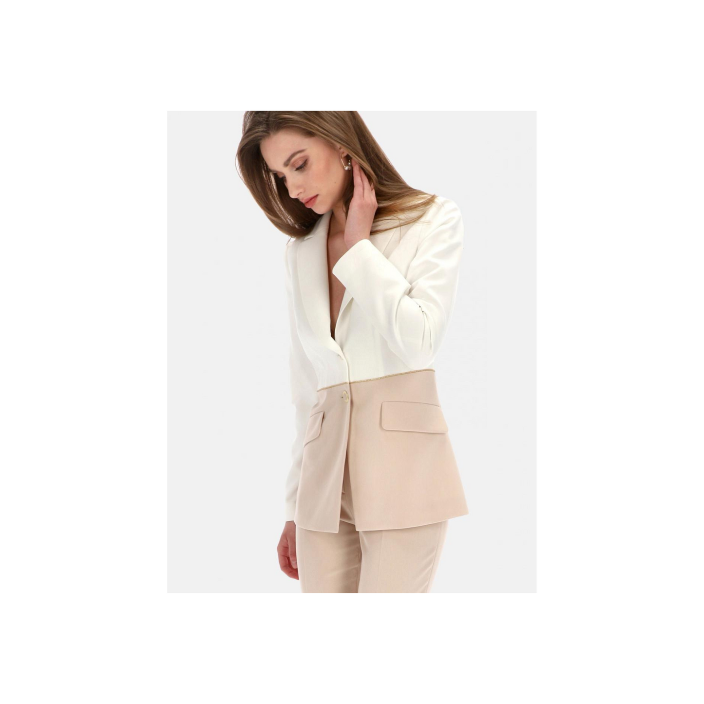 Women - Pantsuit